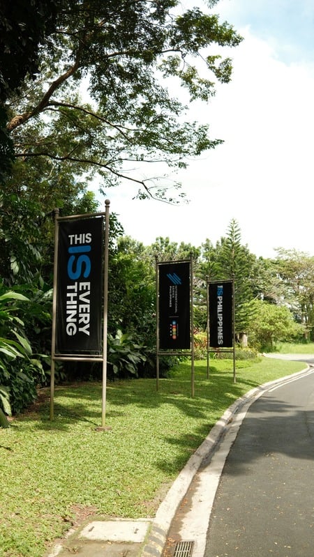 ISP roadside banners