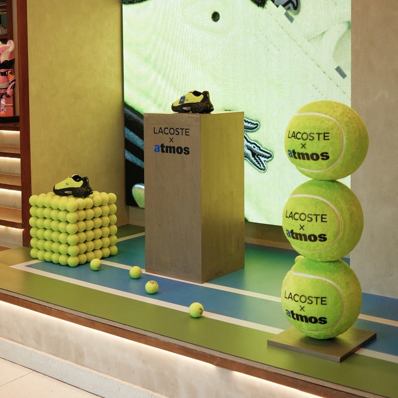 Atmos tennis display module